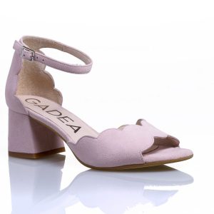 Sandalia de Novia con talonera cerrada en piel by Gadea