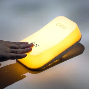 LÁMPARA DE MESA ON-OFF BLANCO